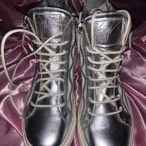 Giuseppe Sneakers *BRAND NEW*